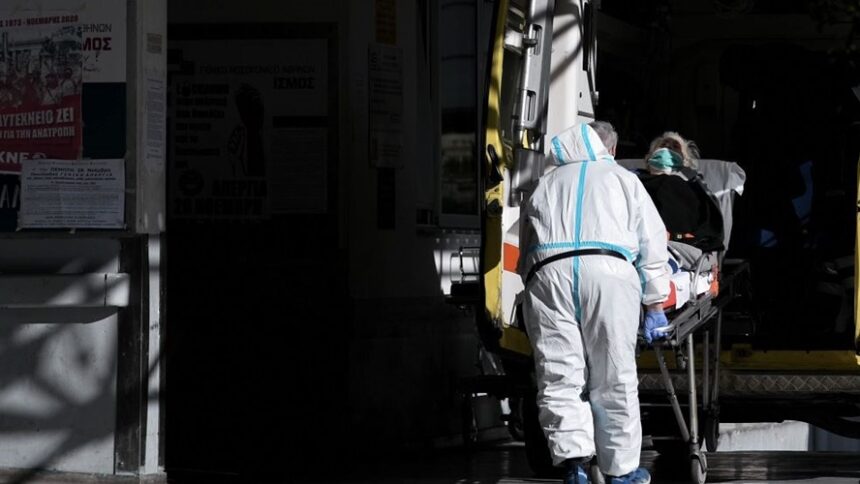 ΚΟΡΟΝΟΪΌΣ: 111 ΘΆΝΑΤΟΙ ΚΑΙ 2.199 ΝΈΑ ΚΡΟΎΣΜΑΤΑ - ΣΤΟΥΣ 596 ΟΙ ΔΙΑΣΩΛΗΝΩΜΈΝΟΙ