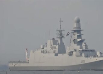 ΠΕΙΡΑΙΑΣ: ΑΙΓΥΠΤΙΑΚΑ ΠΟΛΕΜΙΚΑ ΠΛΟΙΑ ΣΤΟ ΛΙΜΑΝΙ (ΒΙΝΤΕΟ)