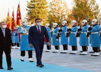 ΤΙ ΠΕΡΙΛΑΜΒΑΝΕΙ Η ΕΞΟΡΓΙΣΤΙΚΗ ΣΥΜΜΑΧΙΑ ΣΑΝΤΣΕΘ-ΕΡΝΤΟΓΑΝ ΚΑΙ ΠΟΙΑ Η ΣΤΑΣΗ ΤΗΣ ΕΛΛΑΔΑΣ