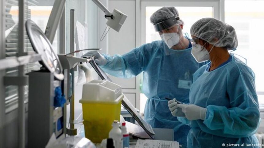 ΓΕΡΜΑΝΙΑ: ΕΛΛΕΙΨΕΙΣ ΤΟΥΛΑΧΙΣΤΟΝ 35.000 ΥΓΕΙΟΝΟΜΙΚΩΝ ΥΠΑΛΛΗΛΩΝ