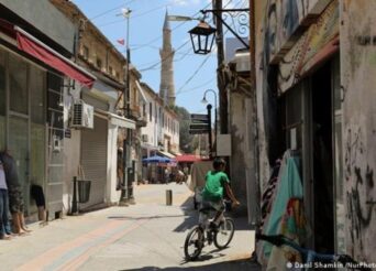 ΣΤΗΝ ΜΕΓΓΕΝΗ ΤΗΣ ΣΥΝΑΛΛΑΓΜΑΤΙΚΗΣ ΚΡΙΣΗΣ ΟΙ ΤΟΥΡΚΟΚΥΠΡΙΟΙ