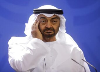 ΟΙ «ΑΝΑΖΗΤΗΣΕΙΣ» ΤΩΝ ΕΜΙΡΑΤΩΝ ΚΑΙ ΟΙ ΔΙΑΒΕΒΑΙΩΣΕΙΣ ΠΡΟΣ ΤΟΥΣ ΠΑΛΙΟΥΣ ΣΥΜΜΑΧΟΥΣ