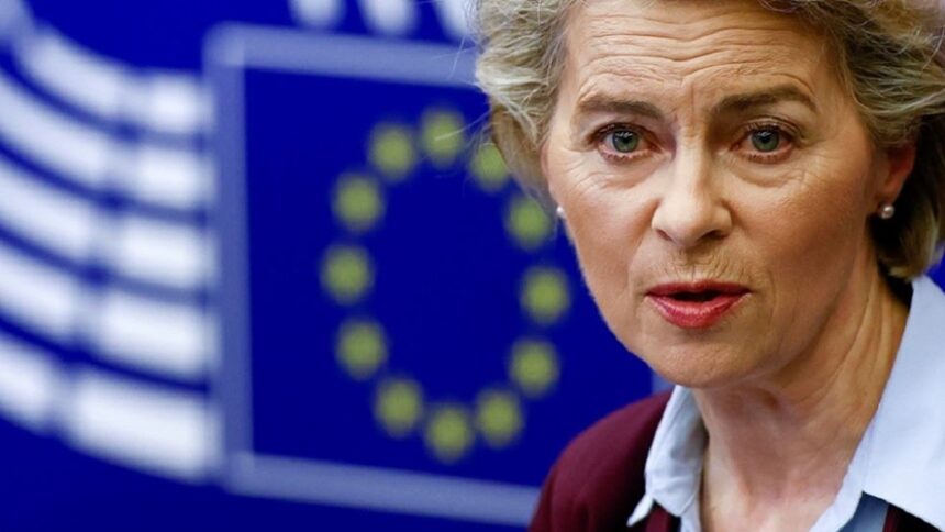 ΕΥΡΩΠΑΙΚΗ ΕΝΩΣΗ ΟΥΡΣΟΥΛΑ ΦΟΝ ΝΤΕΡ ΛΑΙΕΝ