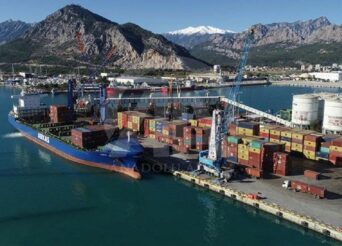 ΤΟ ΚΑΤΑΡ ΘΑ ΕΚΜΕΤΑΛΛΕΥΕΤΑΙ ΤΟ ΛΙΜΑΝΙ ΤΗΣ ΑΤΤΑΛΕΙΑΣ ΕΩΣ ΤΟ 2047