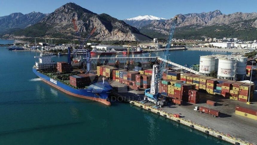 ΤΟ ΚΑΤΑΡ ΘΑ ΕΚΜΕΤΑΛΛΕΥΕΤΑΙ ΤΟ ΛΙΜΑΝΙ ΤΗΣ ΑΤΤΑΛΕΙΑΣ ΕΩΣ ΤΟ 2047