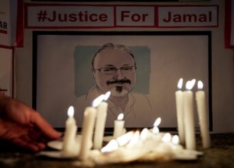  ΔΟΛΟΦΟΝΙΑ ΚΑΣΟΓΚΙ: ΣΥΝΕΛΗΦΘΗ ΚΑΤΑΖΗΤΟΥΜΕΝΟΣ ΣΑΟΥΔΑΡΑΒΑΣ ΣΤΟ ΠΑΡΙΣΙ