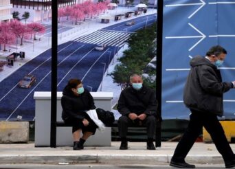 ΚΟΡΟΝΟΪΟΣ: 29.334 ΝΕΑ ΚΡΟΥΣΜΑΤΑ ΣΗΜΕΡΑ, 78 ΘΑΝΑΤΟΙ, 632 ΔΙΑΣΩΛΗΝΩΜΕΝΟΙ