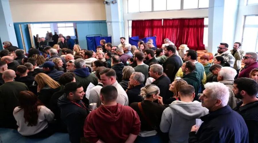 ΠΑΣΟΚ: ΙΚΑΝΟΠΟΙΗΣΗ ΣΤΗΝ ΧΑΡΙΛΑΟΥ ΤΡΙΚΟΥΠΗ ΑΠΟ ΤΗΝ ΣΥΜΜΕΤΟΧΗ 150.000 ΨΗΦΟΦΟΡΩΝ