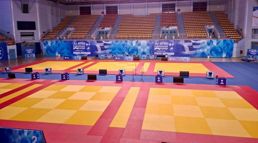 Η ΚΑΡΔΙΑ ΤΟΥ ΕΥΡΩΠΑΙΚΟΥ ΖΙΟΥ ΖΙΤΣΟΥ ΧΤΥΠΑΕΙ ΣΤΗΝ ΚΡΗΤΗ