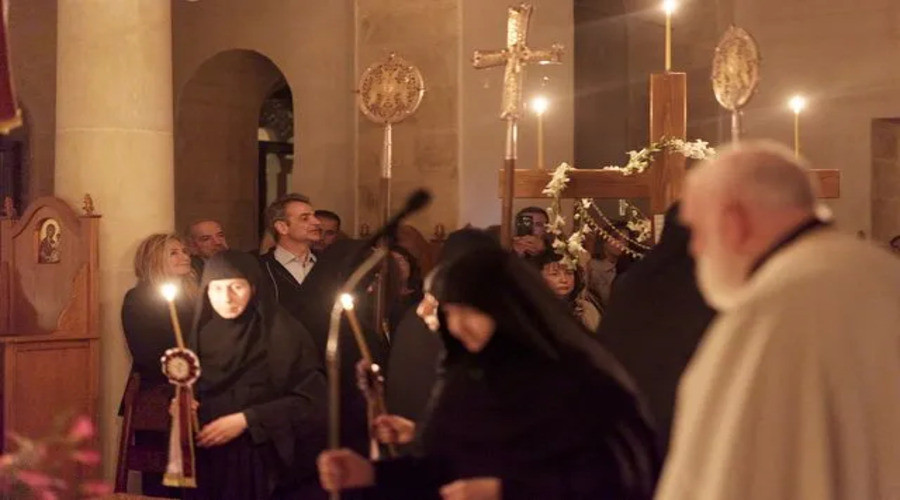 ΤΟΝ ΕΠΙΤΑΦΙΟ ΣΤΑ ΧΑΝΙΑ ΠΑΡΑΚΟΛΟΥΘΗΣΕ Ο ΚΥΡΙΑΚΟΣ ΜΗΤΣΟΤΑΚΗΣ