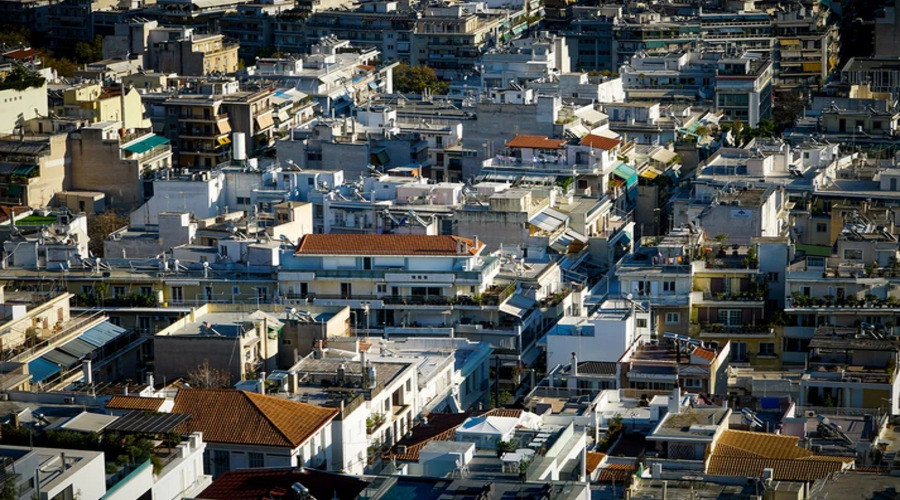ΣΤΕΓΑΣΤΙΚΗ ΚΡΙΣΗ: ΕΥΡΩΠΑΙΚΗ ΑΝΤΕΠΙΘΕΣΗ ΓΙΑ ΕΝΟΙΚΙΑ ΚΑΙ ΚΛΕΙΣΤΑ ΣΠΙΤΙΑ