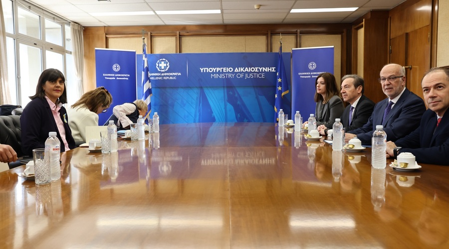 ΕΠΙΣΤΟΛΗ ΚΟΒΕΣΙ ΣΤΟΝ ΦΛΩΡΙΔΗ: Η ΤΡΟΠΟΛΟΓΙΑ ΠΑΡΑΚΑΜΠΤΕΙ ΤΗΝ ΕΥΡΩΠΑΙΚΗ ΕΙΣΑΓΓΕΛΙΑ