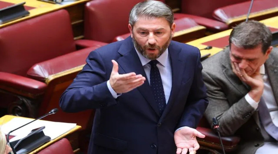 ΑΝΔΡΟΥΛΑΚΗΣ: “ΒΑΡΥΤΑΤΗ ΠΡΟΚΛΗΣΗ Η ΕΚΔΗΛΩΣΗ ΤΟΥ ΥΜΝΗΤΗ ΤΟΥ ΧΙΤΛΕΡ ΗΛΙΑ ΚΑΣΙΔΙΑΡΗ”